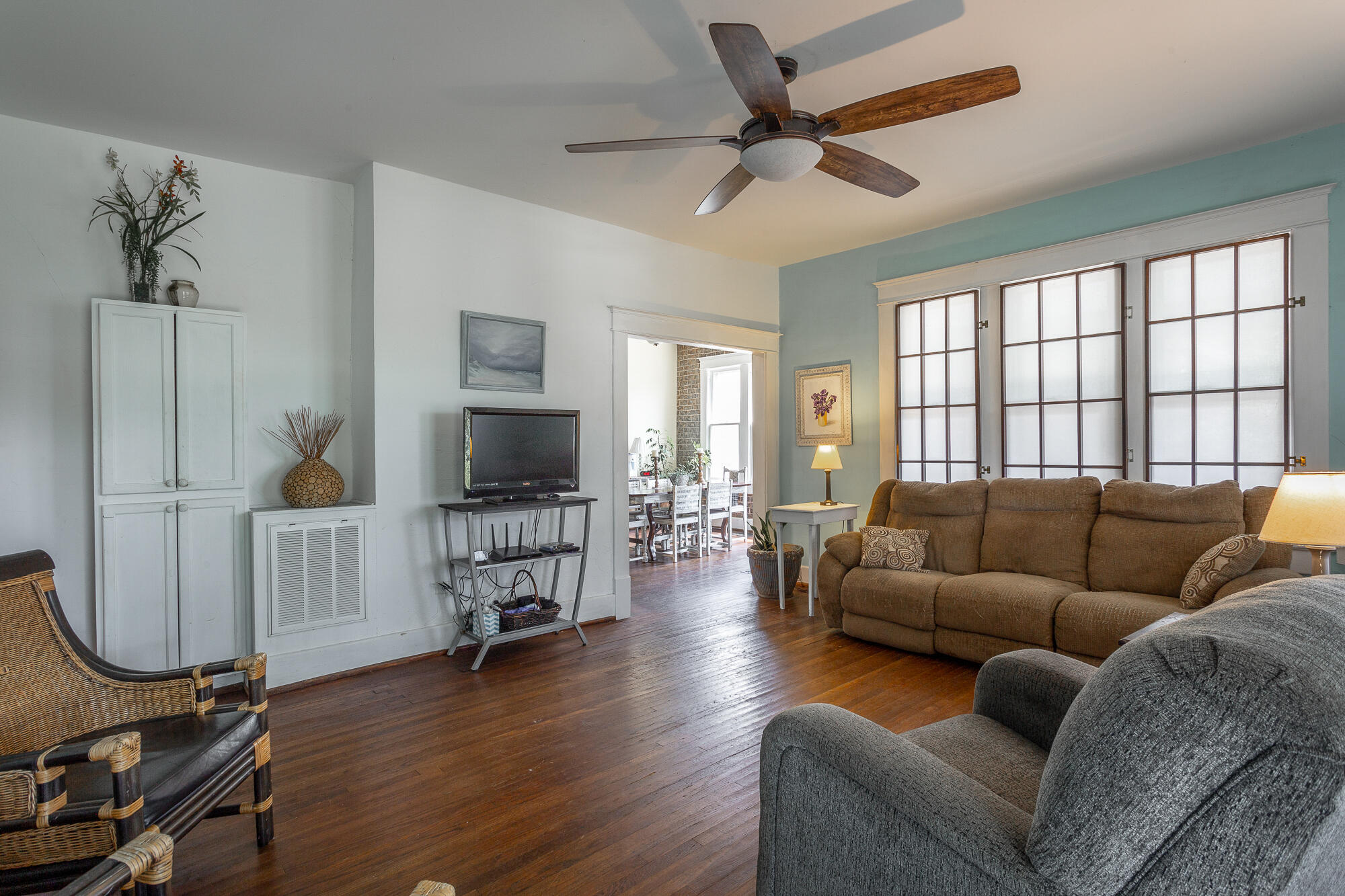 111 Shallowford Road Chattanooga, TN 37404 - Photo 5 of 53 111 Shallowford Rd. HD-11