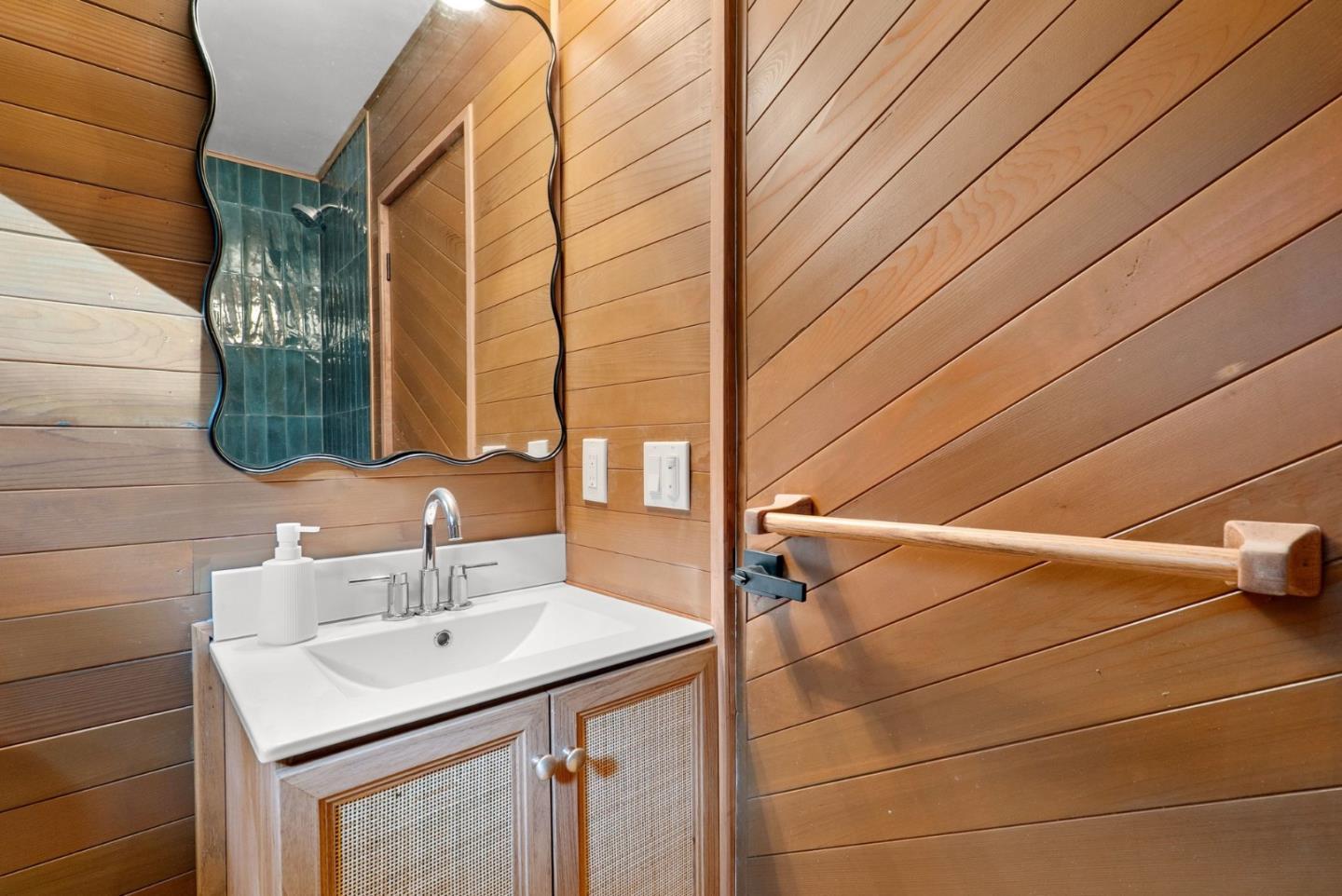 201 Soledad Place Monterey, CA 93940 - Photo 24 of 45