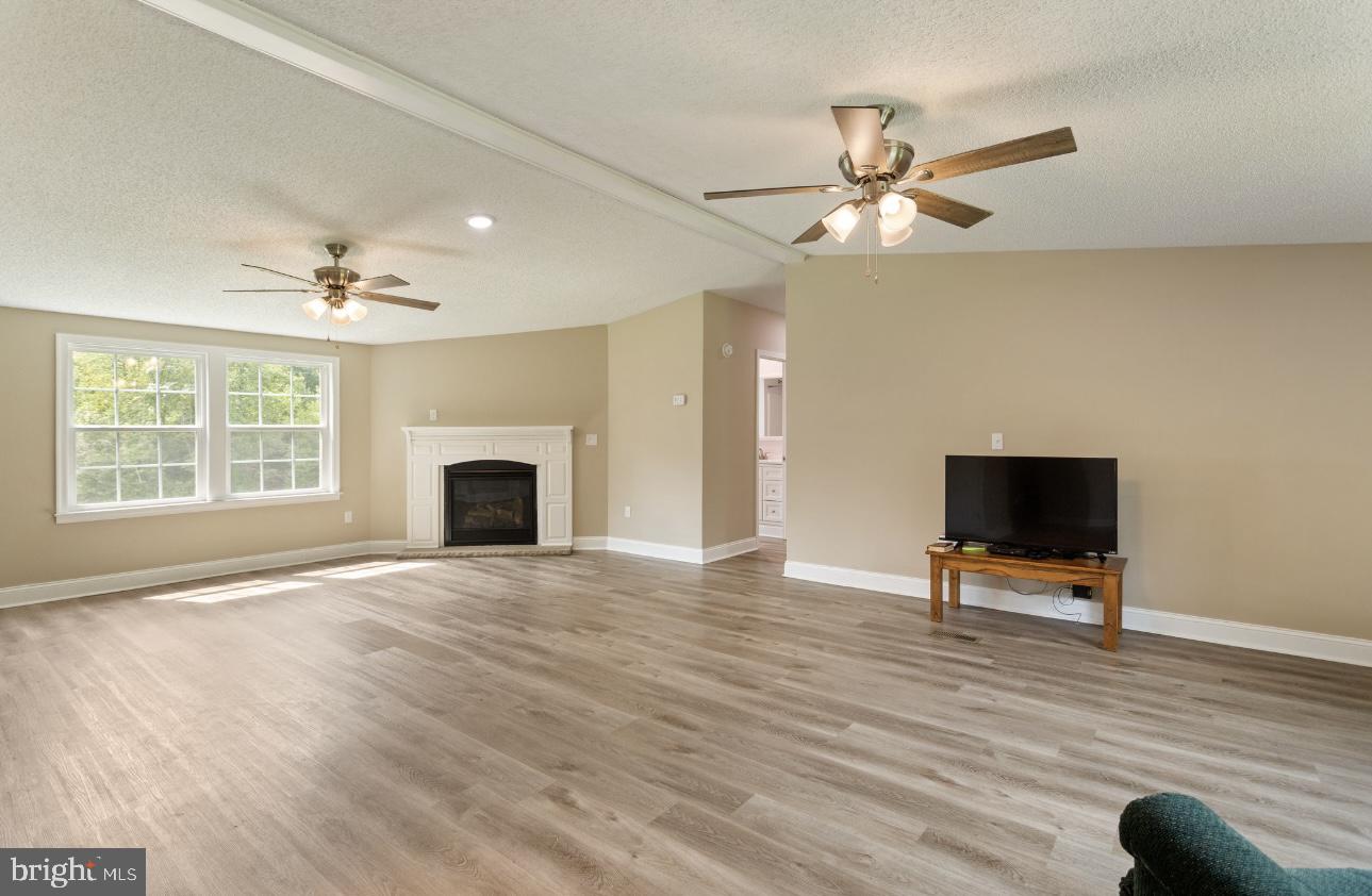 214 Smith Family Road Louisa, VA 23093 - Photo 6 of 21 Gallery Image 6