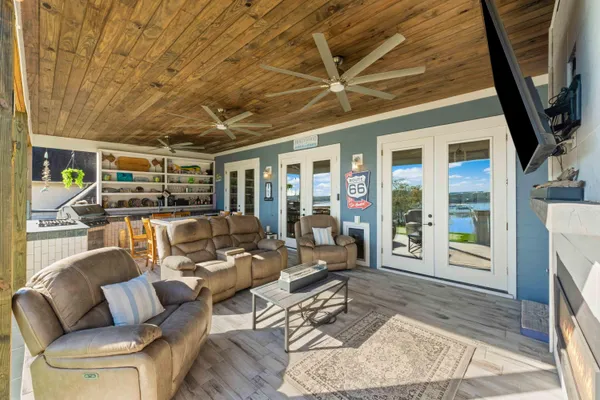$2,095,000 | 5648 Captain Kidd Road, Hollywood, SC 29449