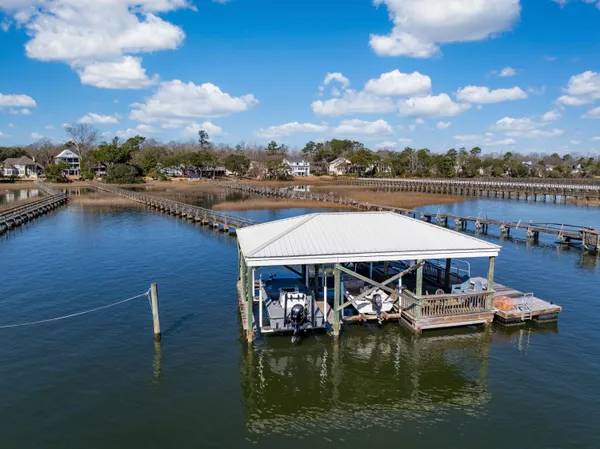 $2,095,000 | 5648 Captain Kidd Road, Hollywood, SC 29449