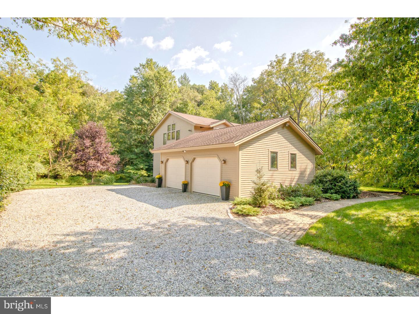 1700 Warpath Road West Chester, PA 19382 - Photo 24 of 25 Garage