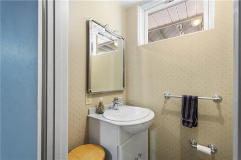 $479,900 | 1693 Hathaway Lane, Pittsburgh, PA 15241