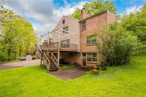 $479,900 | 1693 Hathaway Lane, Pittsburgh, PA 15241