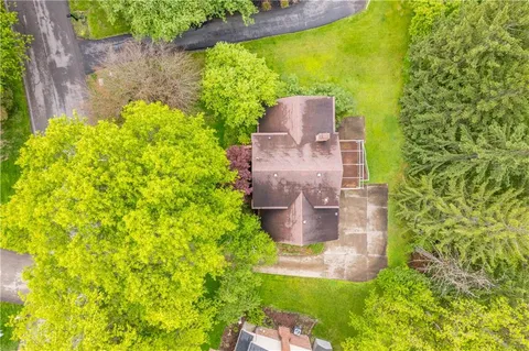 $479,900 | 1693 Hathaway Lane, Pittsburgh, PA 15241