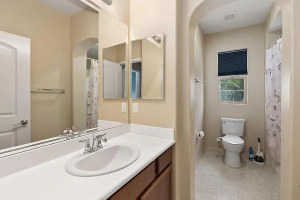 $2,700 | 245 Paseo Gregario, Palm Desert, CA 92211