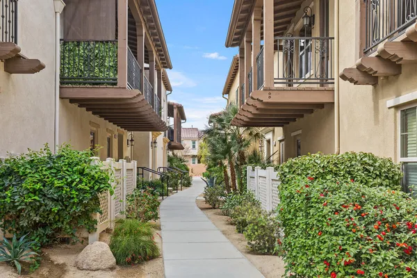 $2,700 | 245 Paseo Gregario, Palm Desert, CA 92211