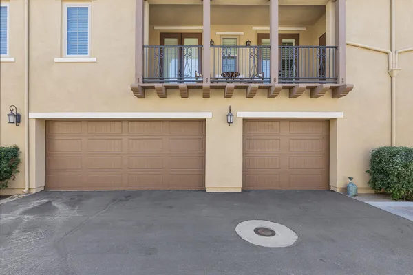 $2,700 | 245 Paseo Gregario, Palm Desert, CA 92211