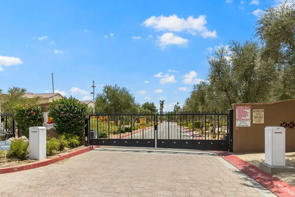 $2,700 | 245 Paseo Gregario, Palm Desert, CA 92211