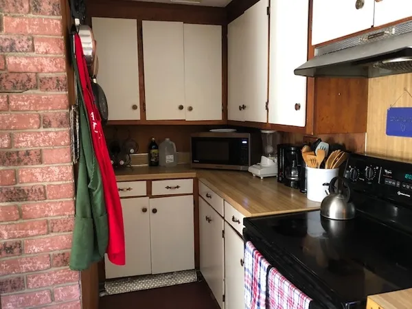 $1,850 | 1545 Highway 114, North Sutton, NH 03260