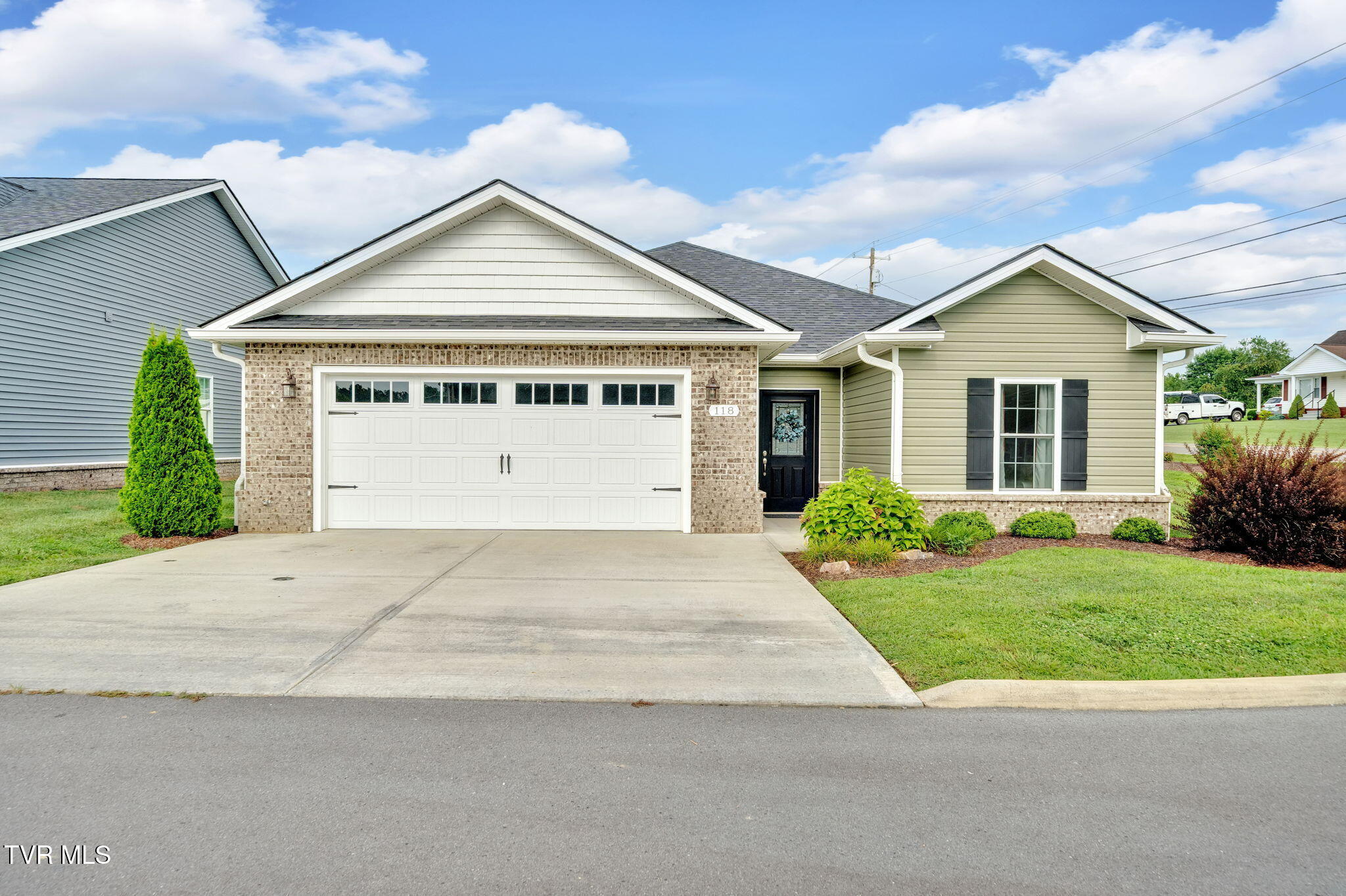 118 Gunners Way Gray, TN 37615 - Photo 1 of 33 Exterior