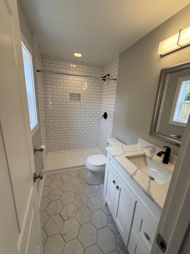 603 Semaht Street Charleston, SC 29412 - Photo 4 of 8 603 Semhat 3