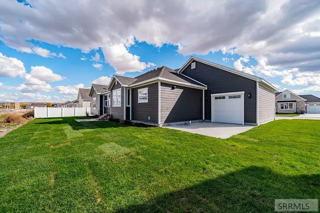 $785,000 | 1571 Palm Spgs Drive, Idaho Falls, ID 83404