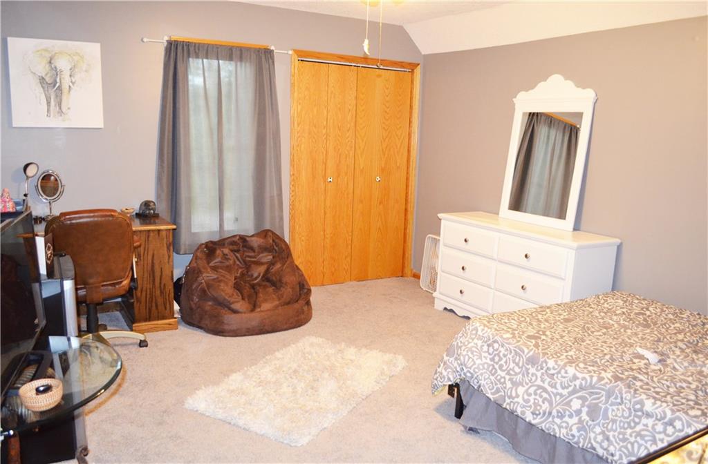 4021 Chipper Road Columbus, IN 47203 - Photo 15 of 35 Gallery Image 15
