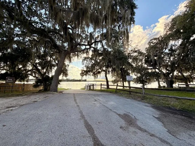 $187,500 | 14010 Northeast 250th Circle, Salt Springs, FL 32134