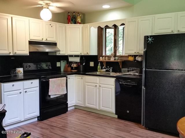 923 Milford Road Dingmans Ferry, PA 18328 - Photo 7 of 11 kitchen