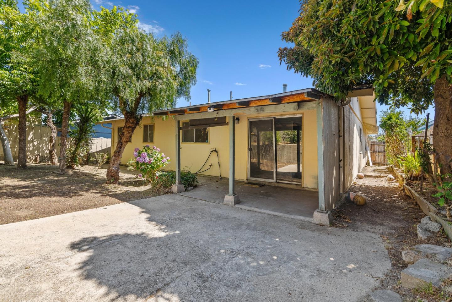 742 Pino Way Salinas, CA 93905 - Photo 20 of 30 a view of a house with backyard and a tree