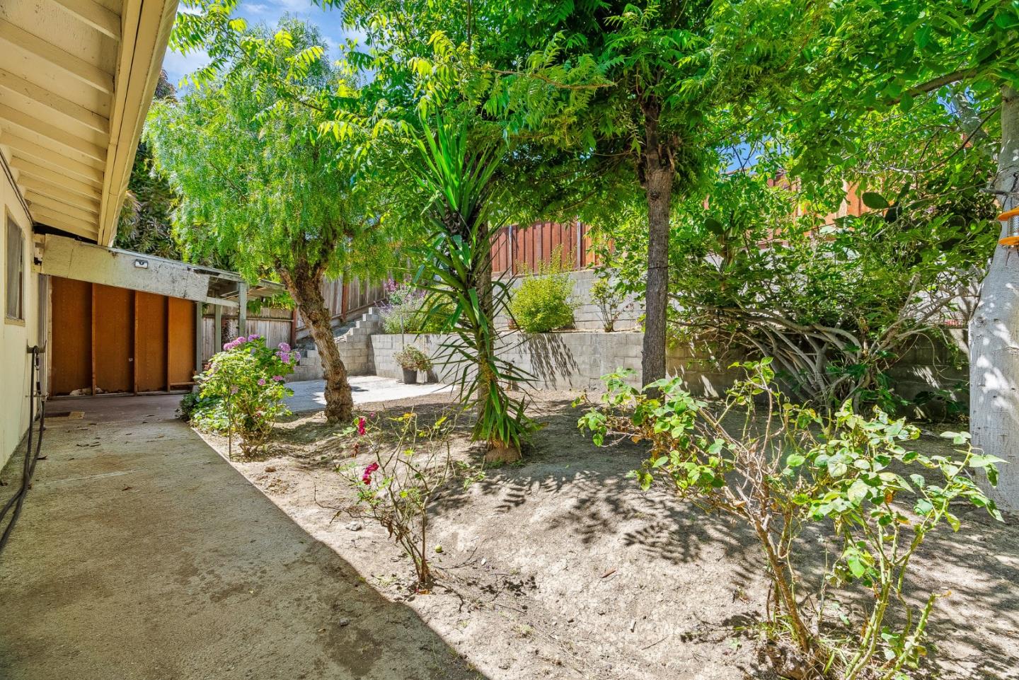 742 Pino Way Salinas, CA 93905 - Photo 21 of 30 a front view of a house with garden