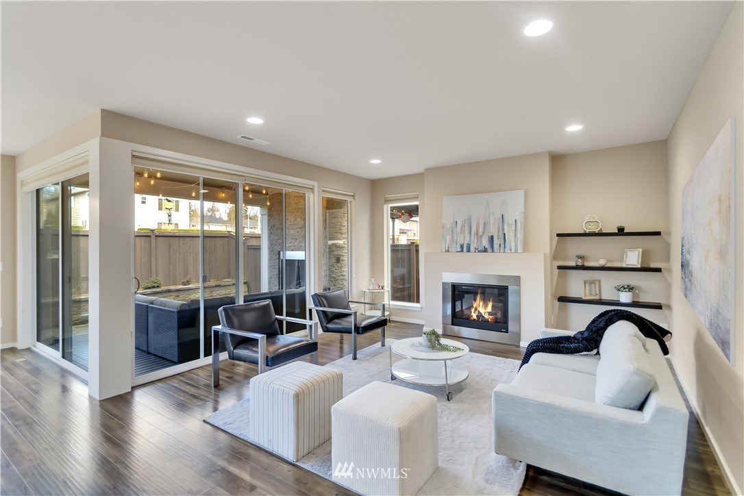 3731 169th Place Southeast Bothell, WA 98012 - Photo 4 of 31 Gallery Image 4