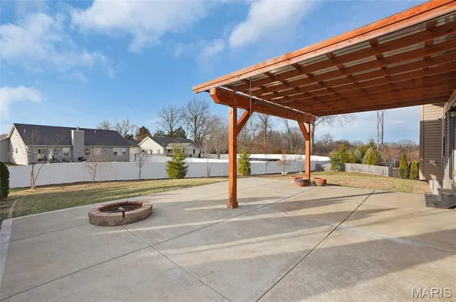 $425,000 | 23 Eagle Court, Wentzville, MO 63385