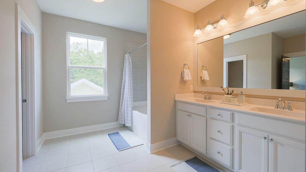217 Ribbon Road Summerville, SC 29483 - Photo 5 of 8 Elegant Master Bath