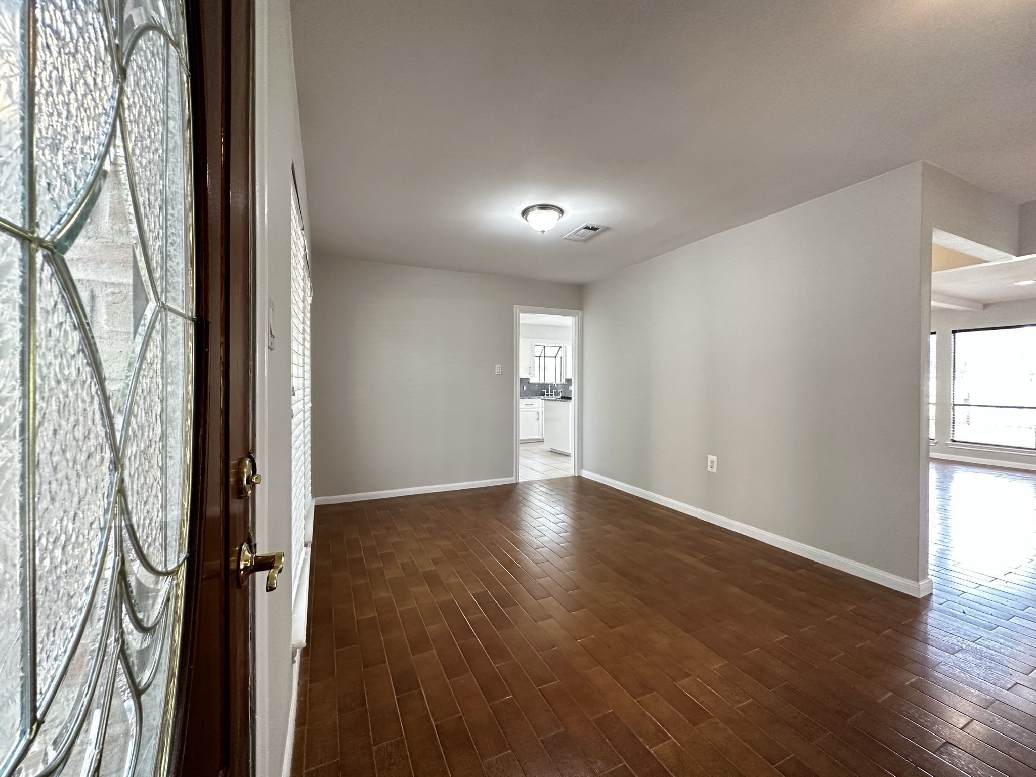 11106 Ellwood Street Spring, TX 77380 - Photo 2 of 20