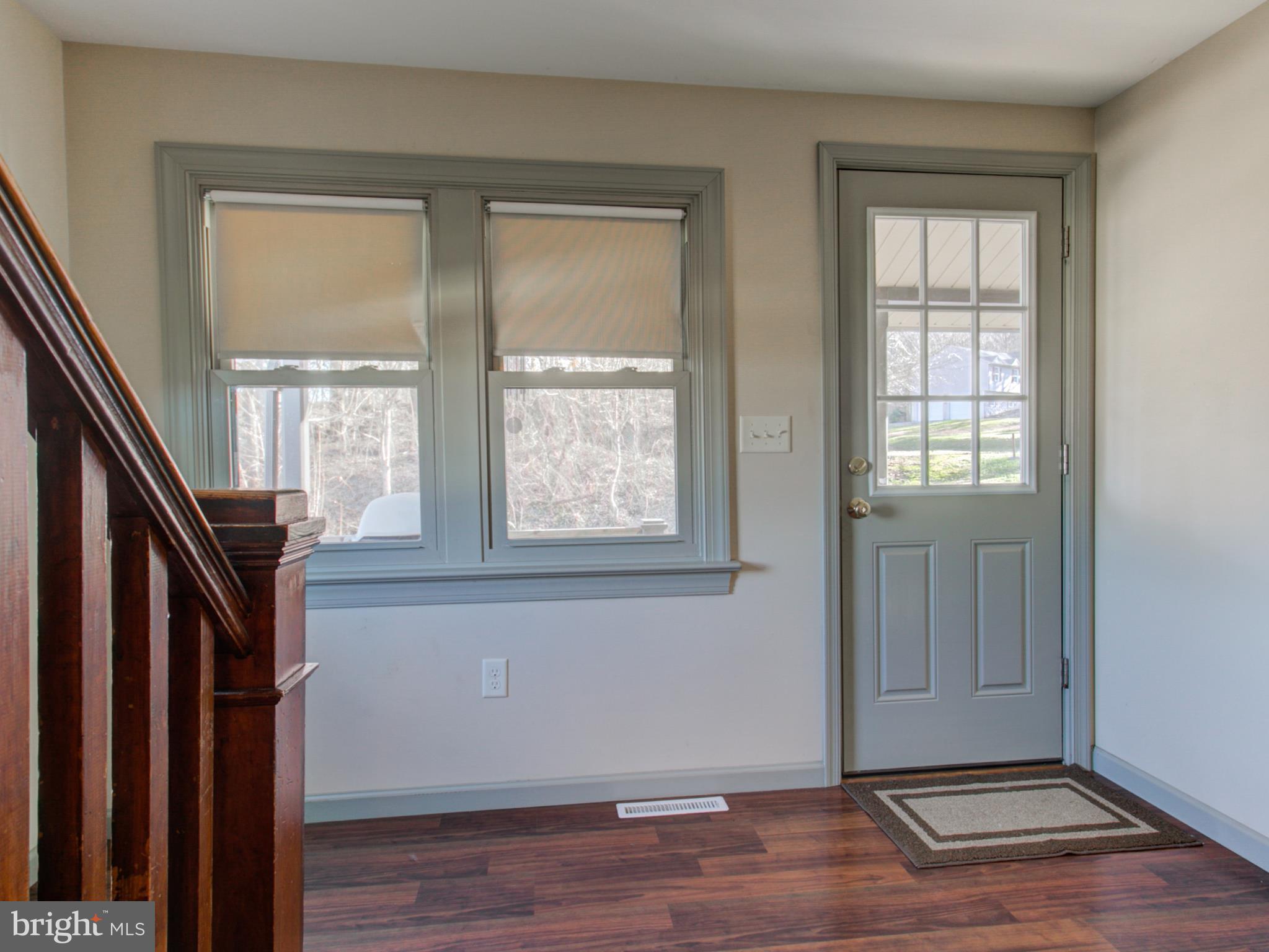 784 Raintree Road Columbia, PA 17512 - Photo 2 of 25 Gallery Image 2