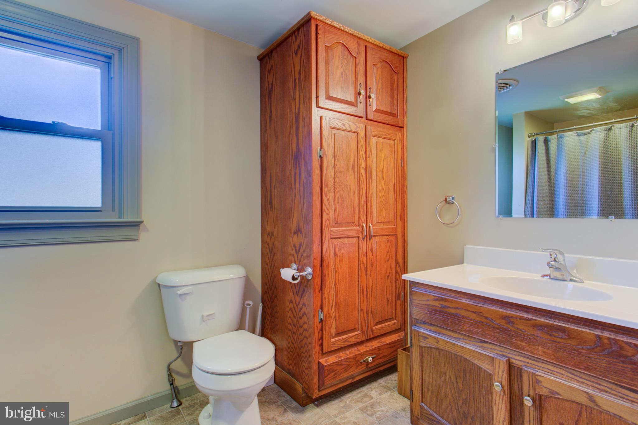 784 Raintree Road Columbia, PA 17512 - Photo 13 of 25 Gallery Image 13
