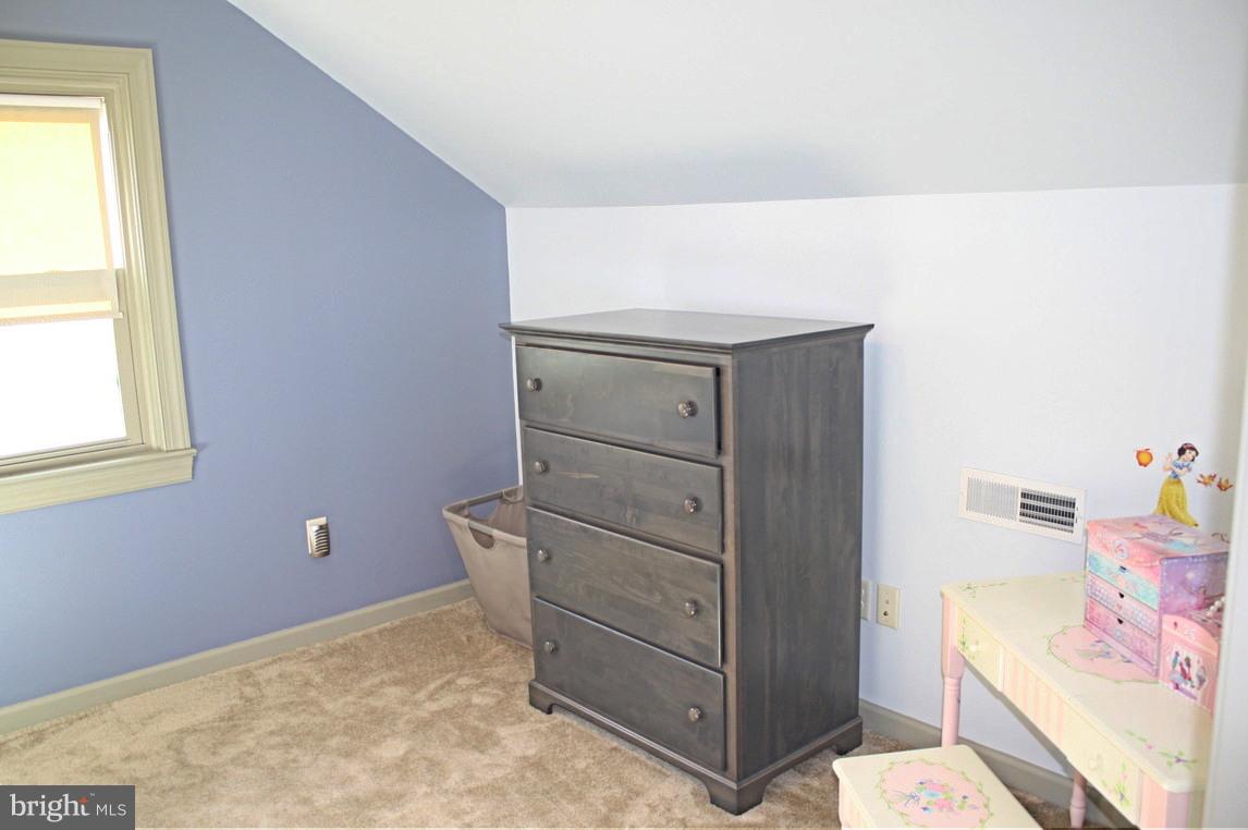 784 Raintree Road Columbia, PA 17512 - Photo 18 of 25 Gallery Image 18