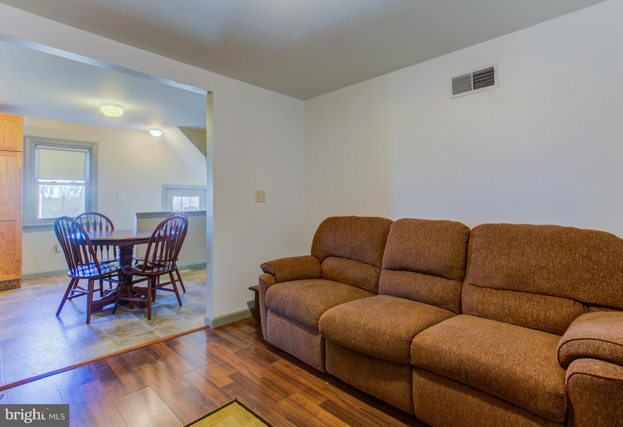 784 Raintree Road Columbia, PA 17512 - Photo 9 of 25 Gallery Image 9