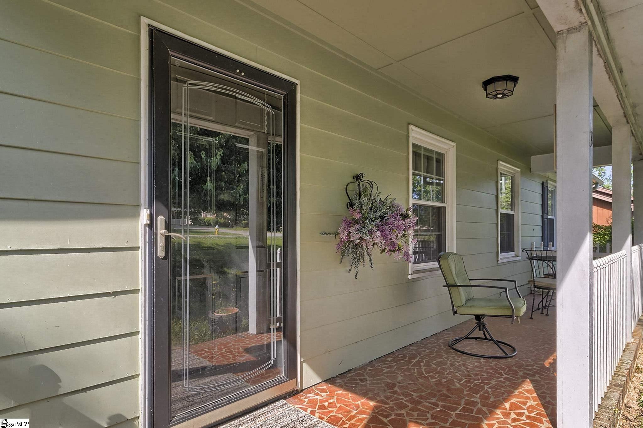 19 Mitchell Road Greenville, SC 29615 - Photo 2 of 21 Gallery Image 2