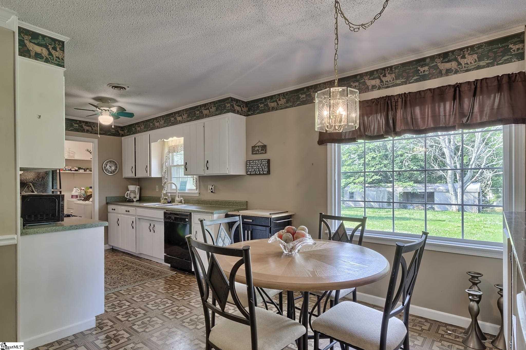 19 Mitchell Road Greenville, SC 29615 - Photo 11 of 21 Gallery Image 11
