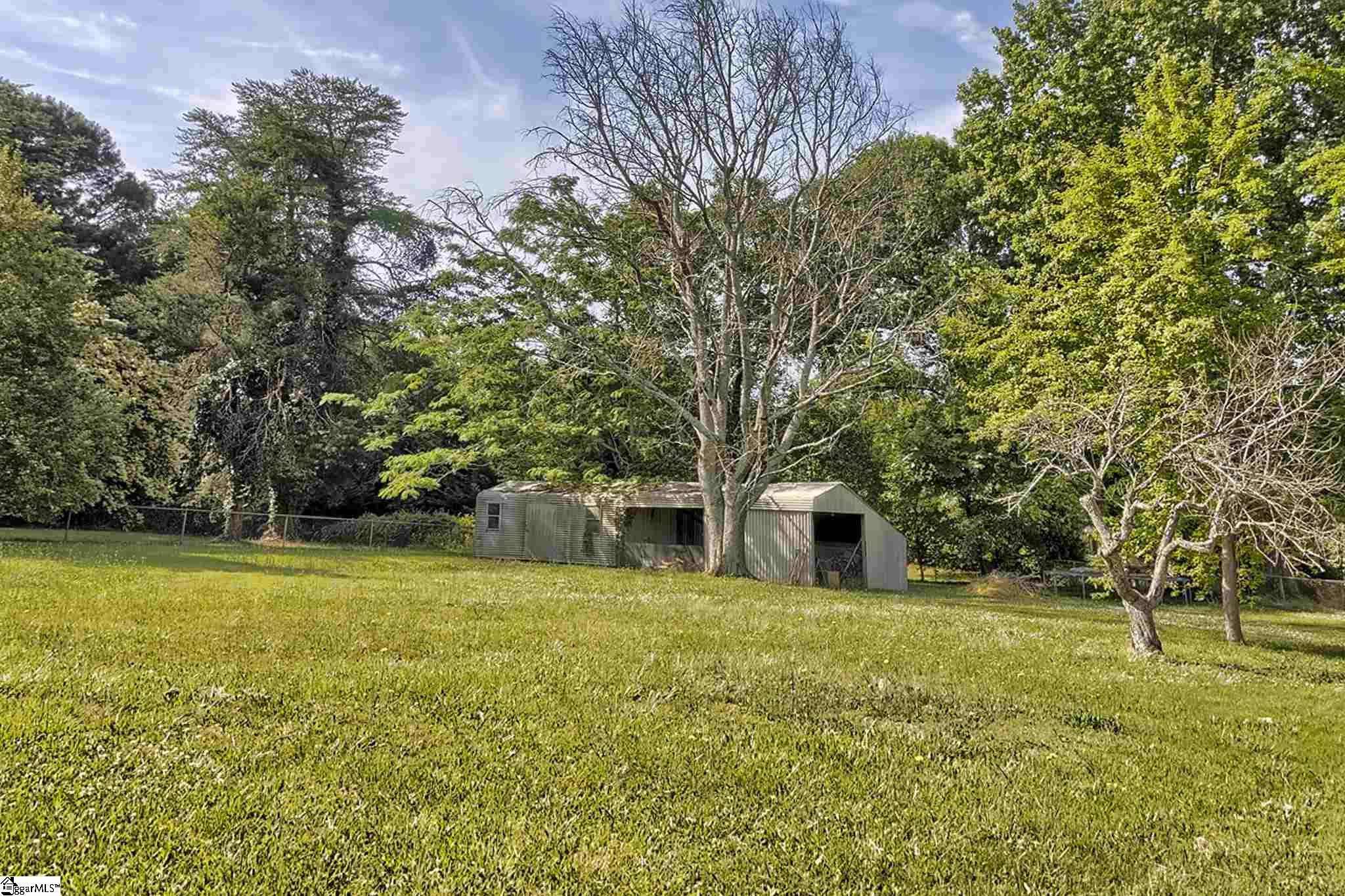 19 Mitchell Road Greenville, SC 29615 - Photo 20 of 21 Gallery Image 20