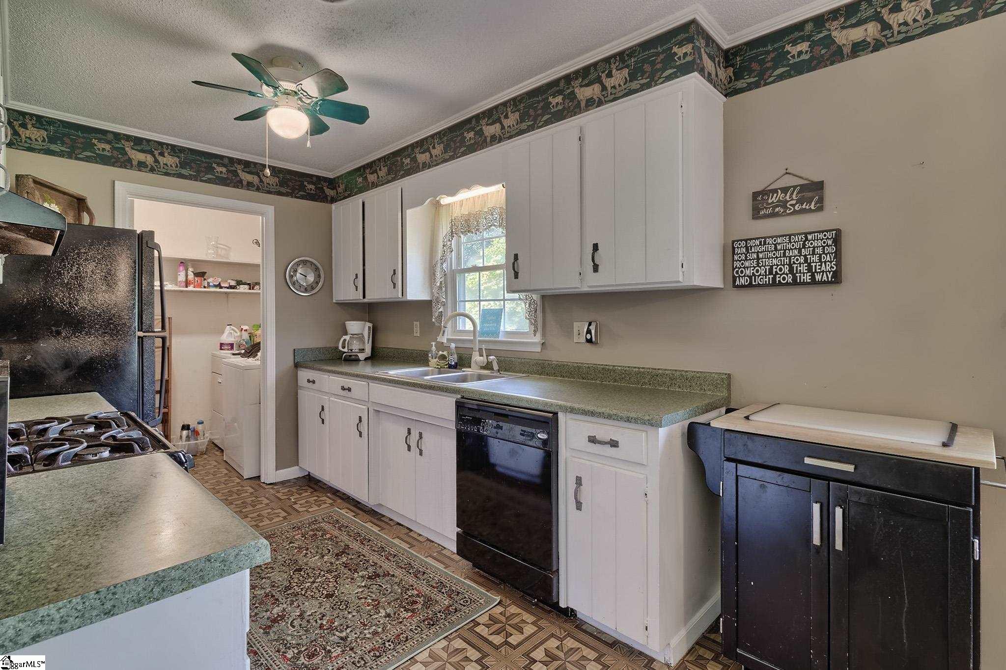 19 Mitchell Road Greenville, SC 29615 - Photo 6 of 21 Gallery Image 6