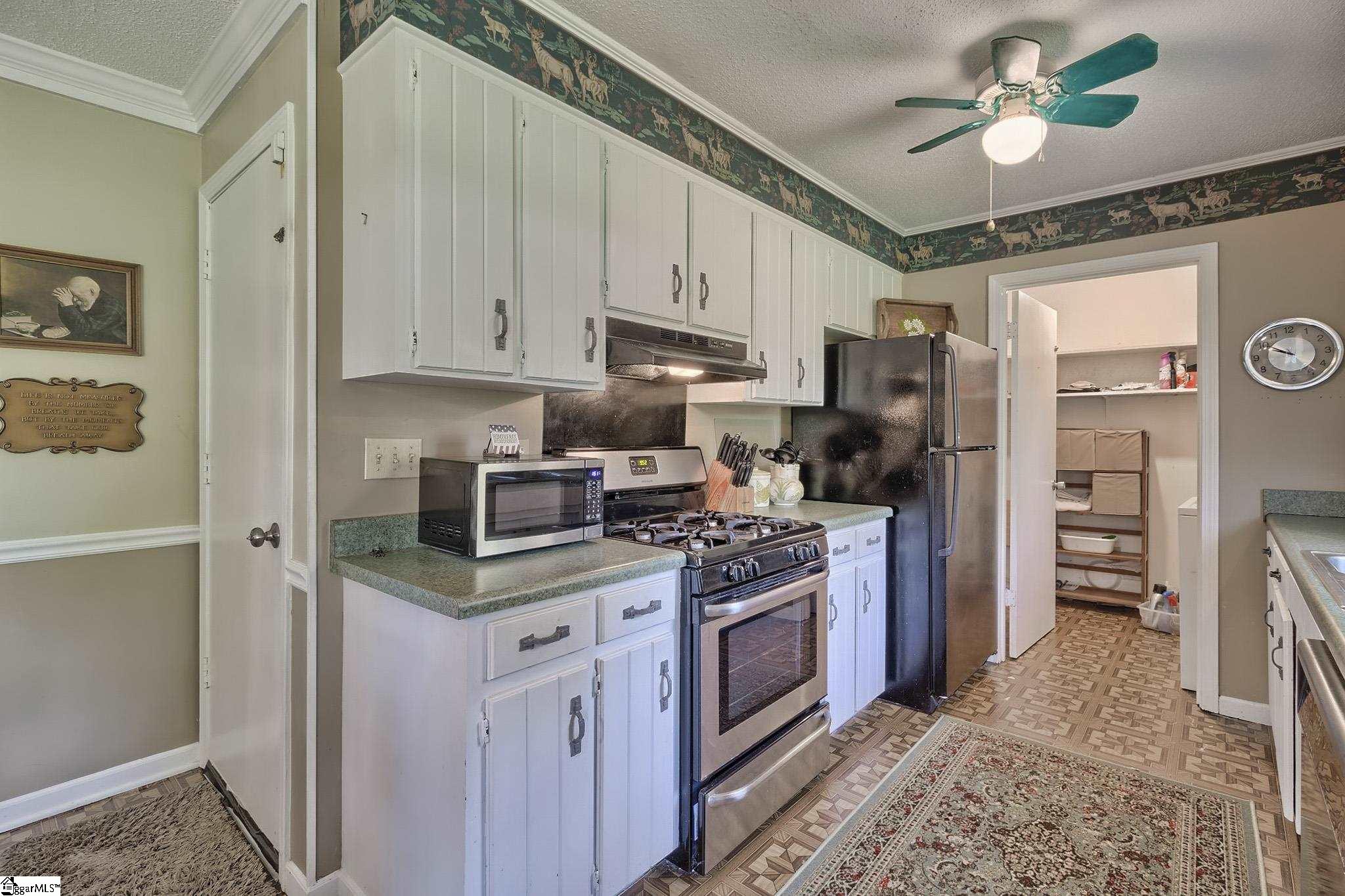 19 Mitchell Road Greenville, SC 29615 - Photo 7 of 21 Gallery Image 7