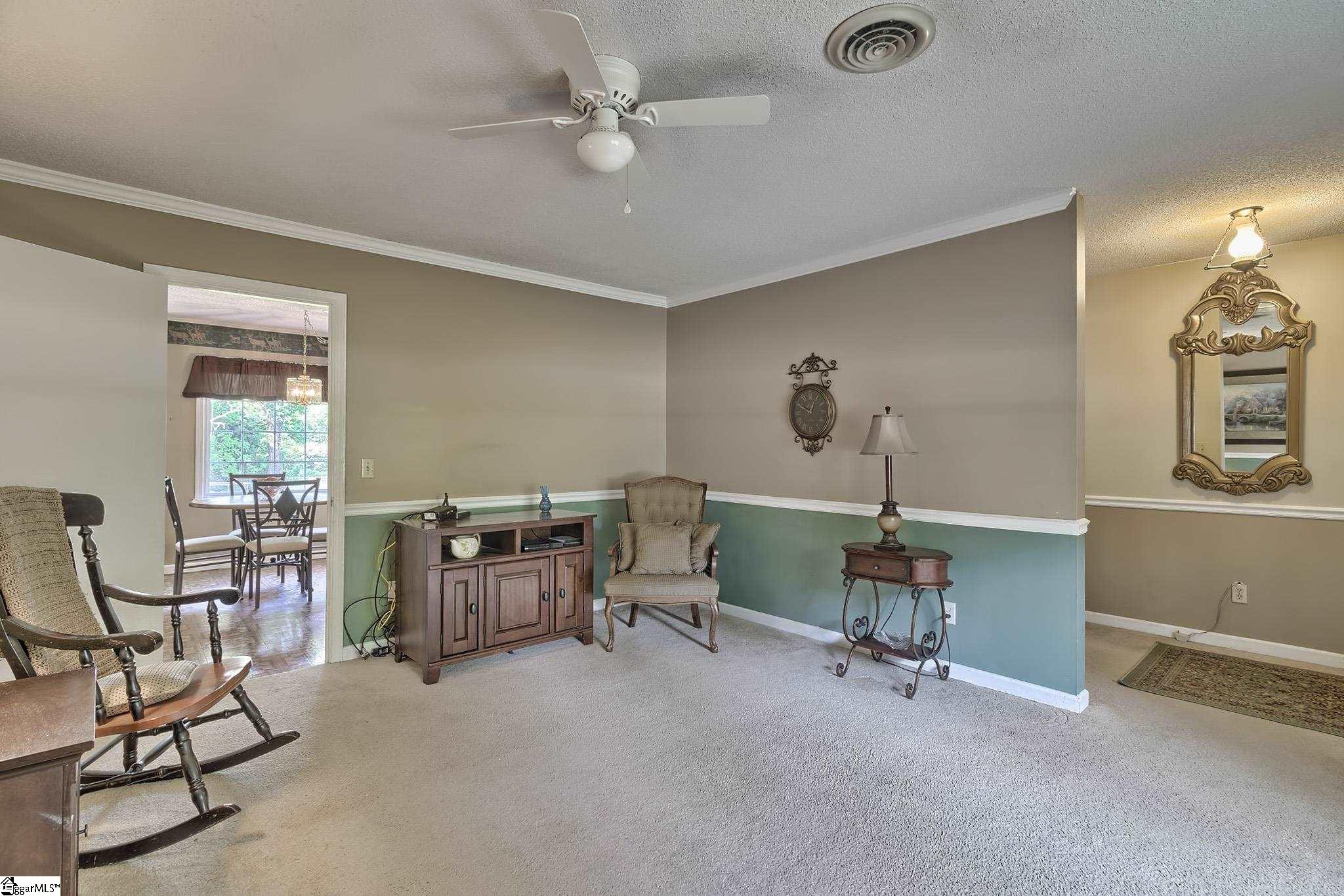 19 Mitchell Road Greenville, SC 29615 - Photo 10 of 21 Gallery Image 10