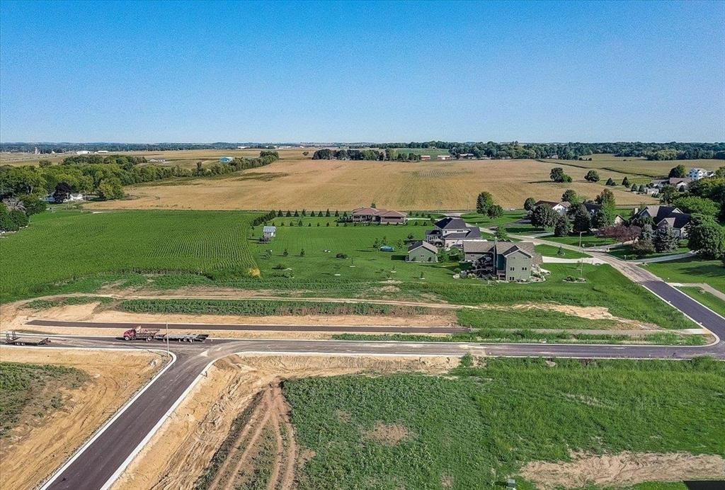 L436 Bear Tree DeForest, WI 53532 - Photo 2 of 36