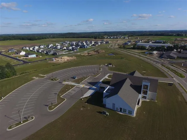 $114,900 | L436 Bear Tree, DeForest, WI 53532