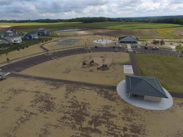 $114,900 | L436 Bear Tree, DeForest, WI 53532