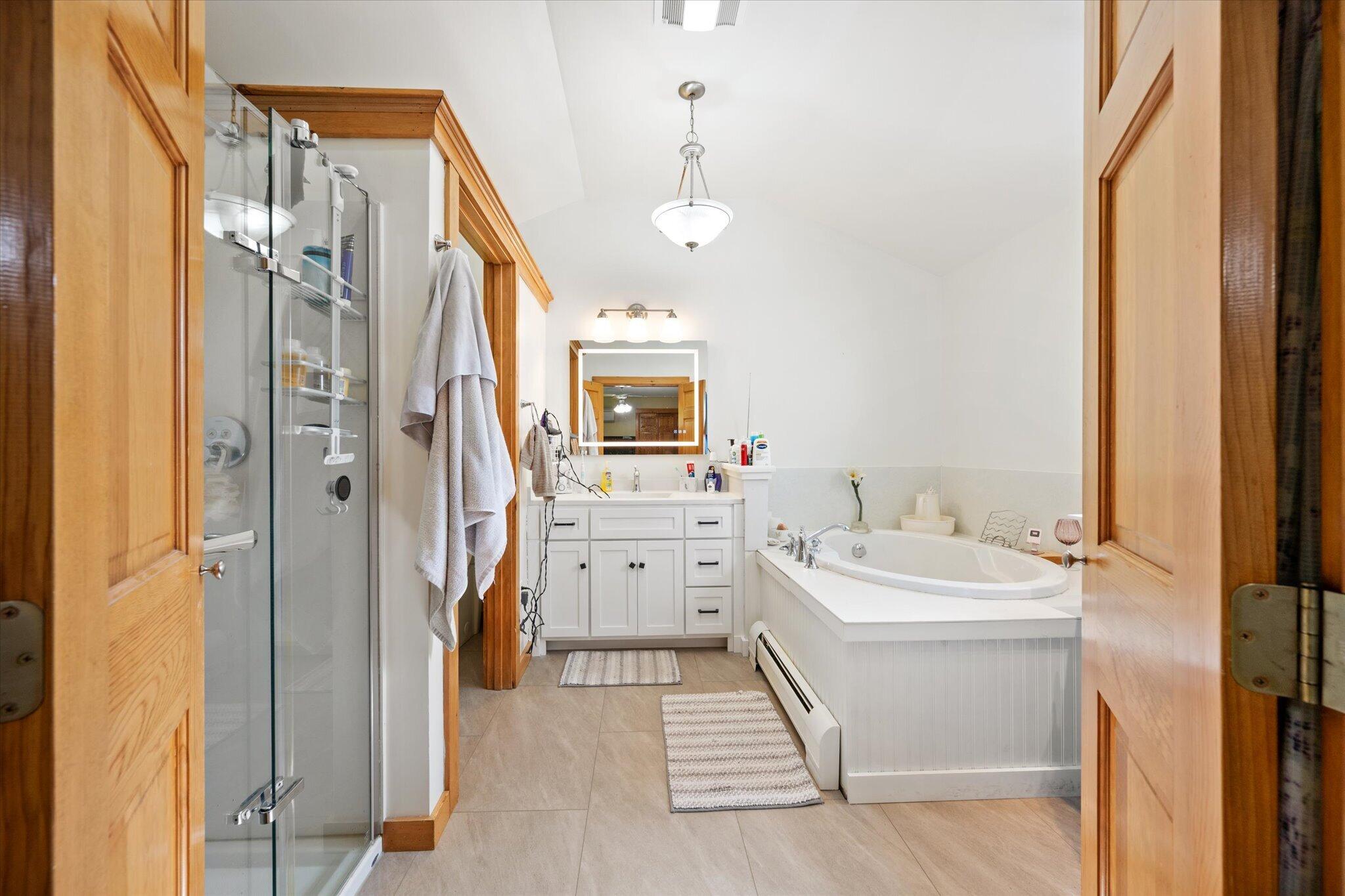 404 Surry Road Ellsworth, ME 04605 - Photo 16 of 55 32-Primary Bathroom