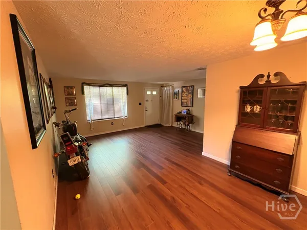 $2,000 | 200 Richard Way, Athens, GA 30605