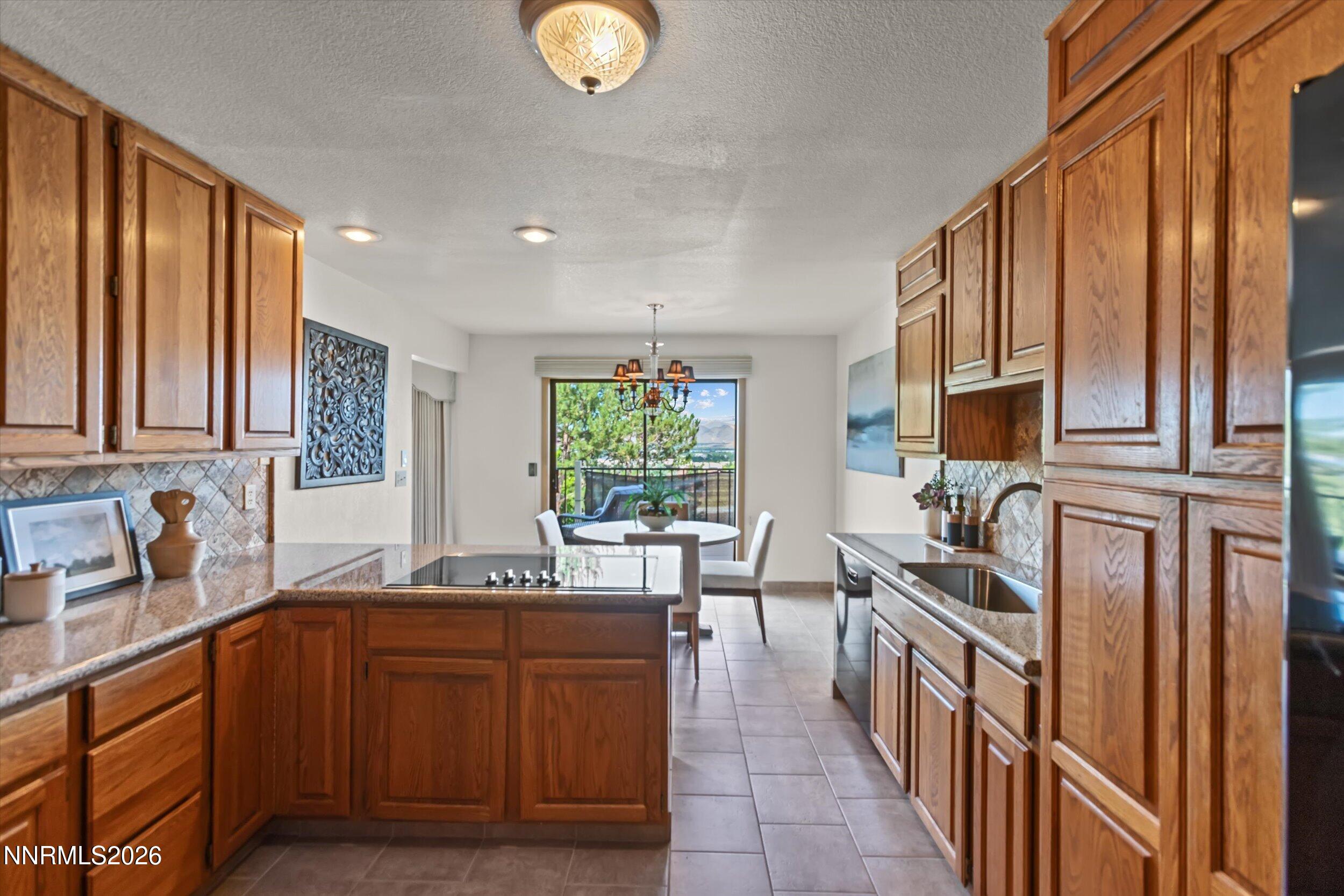 2220 Stone Mountain Circle Reno, NV 89519 - Photo 16 of 43 19-0Y7A9777