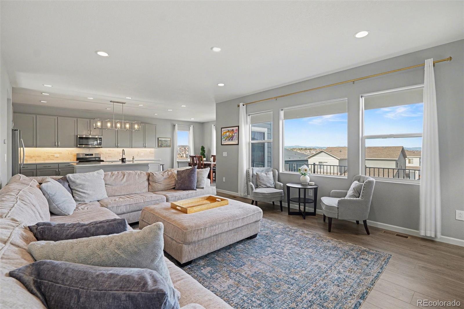 5028 Basalt Ridge Circle Castle Rock, CO 80108 - Photo 5 of 39