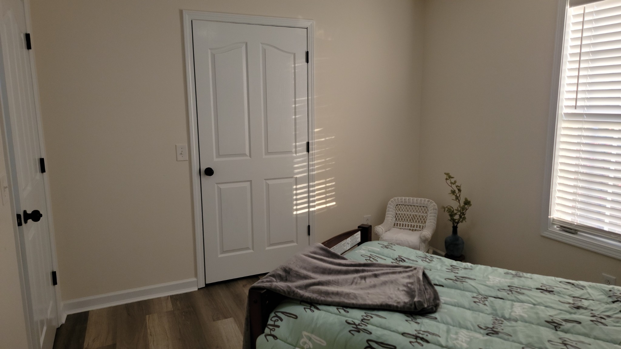 195 Rileys Bend Road Lynchburg, TN 37352 - Photo 10 of 32 a bedroom with a bed and a window