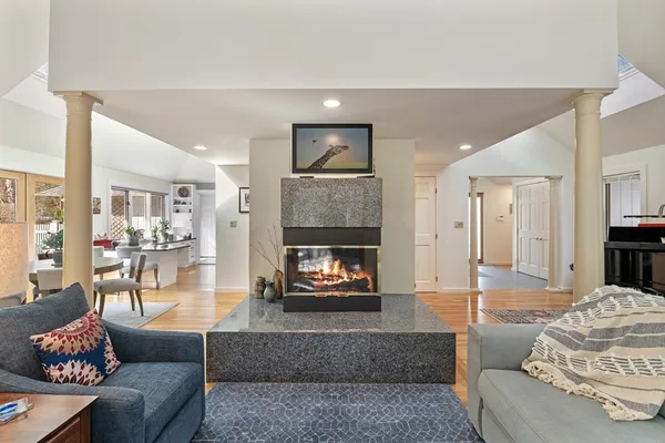 $1,290,000 | 11 Brentwood Way, Ipswich, MA 01938