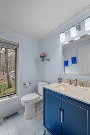 $1,290,000 | 11 Brentwood Way, Ipswich, MA 01938