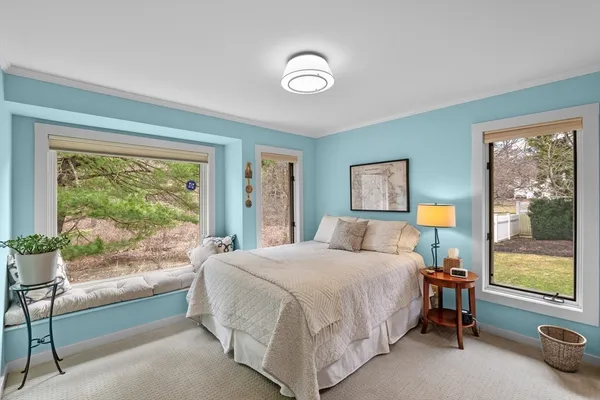 $1,290,000 | 11 Brentwood Way, Ipswich, MA 01938