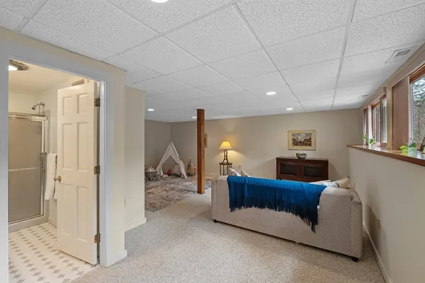 $1,290,000 | 11 Brentwood Way, Ipswich, MA 01938