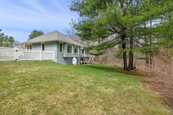 $1,290,000 | 11 Brentwood Way, Ipswich, MA 01938