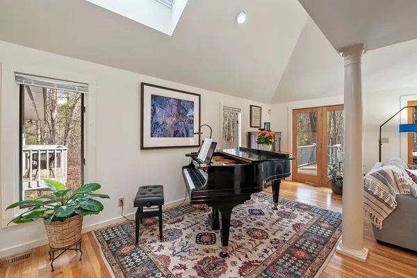 $1,290,000 | 11 Brentwood Way, Ipswich, MA 01938